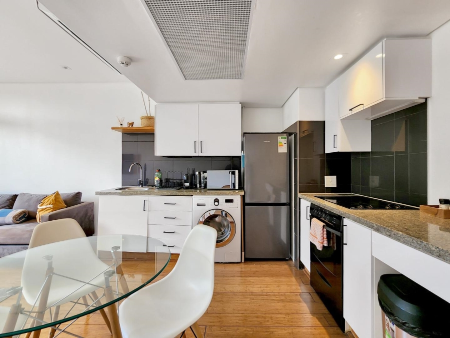1 Bedroom Property for Sale in De Waterkant Western Cape